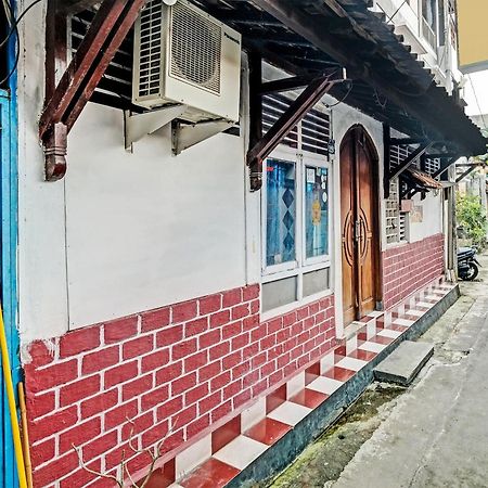 Spot On 91915 Homestay Superman Yogyakarta Exterior foto